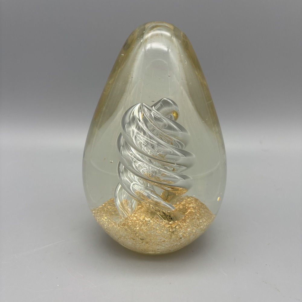 Dynasty Gallery Egg paperweight bubbles swirl helix gold flecks heavy 5.25"